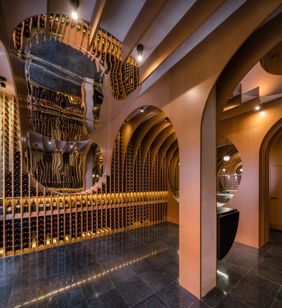 Zooco Estudio create cave-like wine shop in Spain