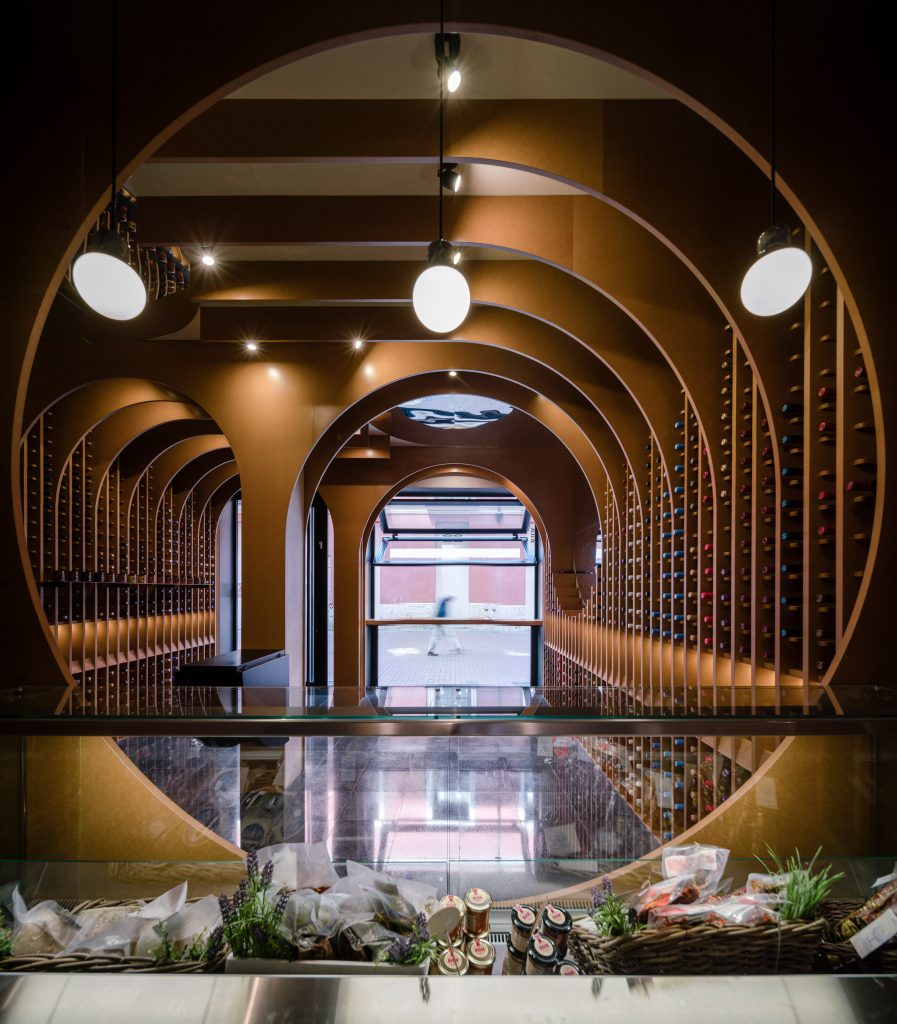 Zooco Estudio create cave-like wine shop in Spain