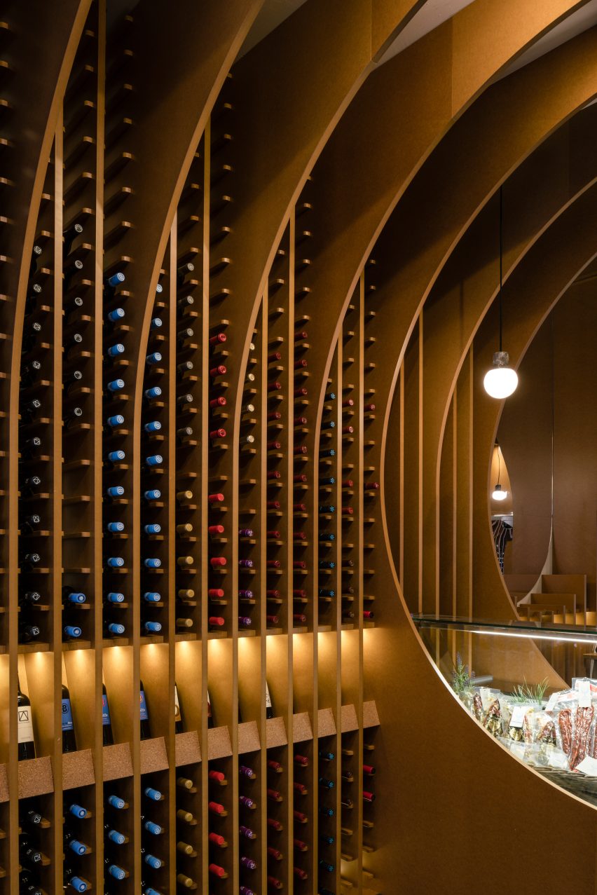 Zooco Estudio create cave-like wine shop in Spain