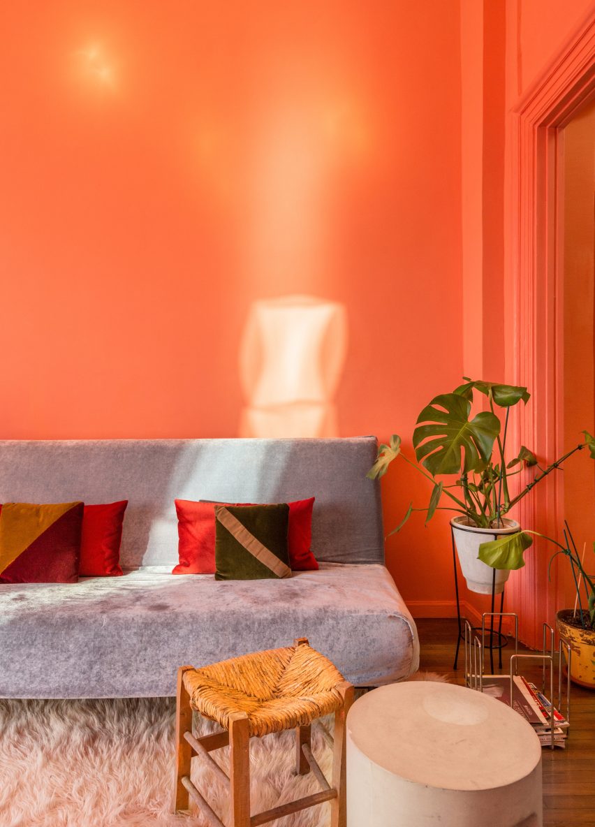 Waterfront Nikis Apartment by Stamatios Giannikis