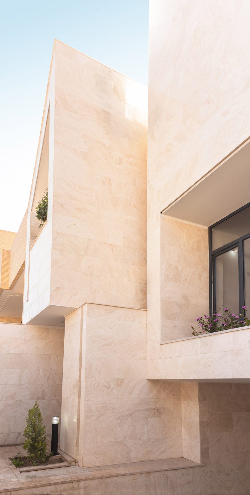 Yazd Urban Villa by Amir Shahrad