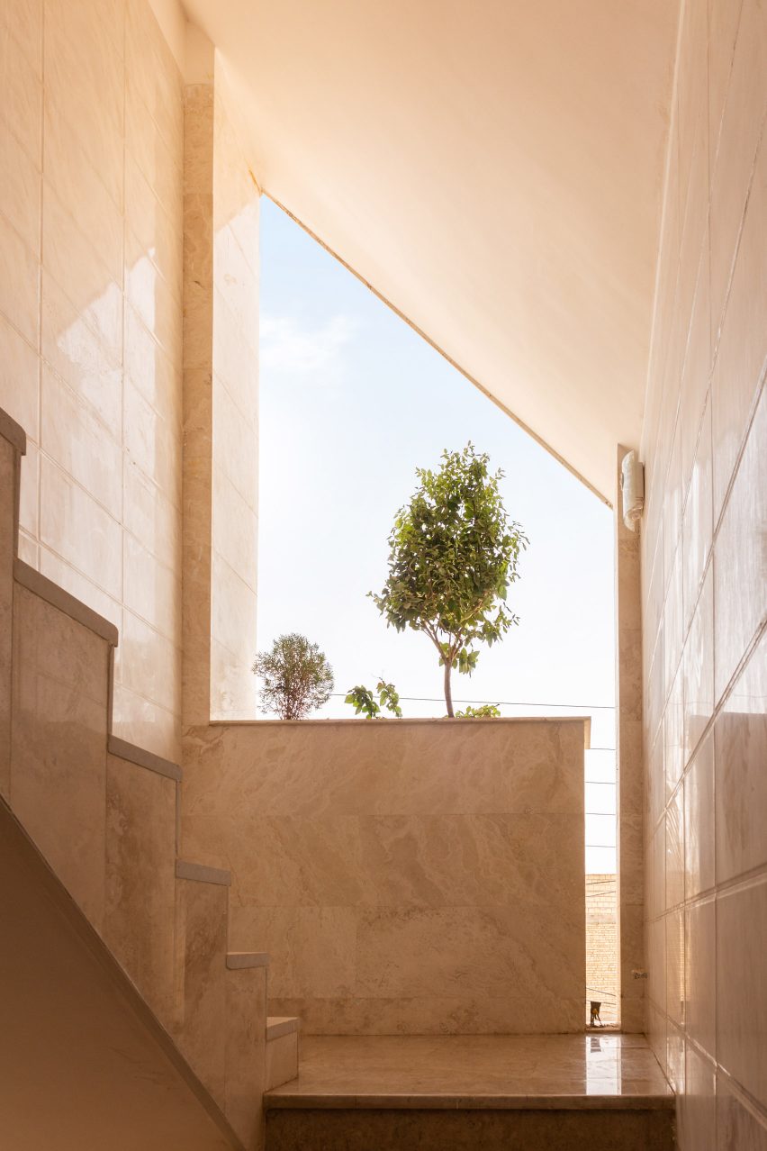 Yazd Urban Villa by Amir Shahrad
