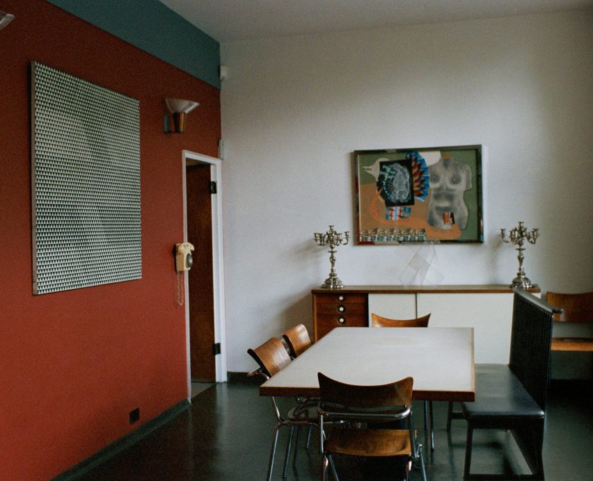 2 Willow Road exhibition by Frith Kerr