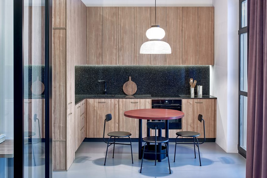 99 square-metre apartment by Lera Brumina