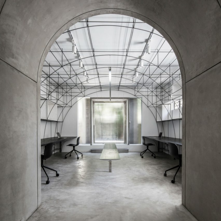 Monoarchi Office