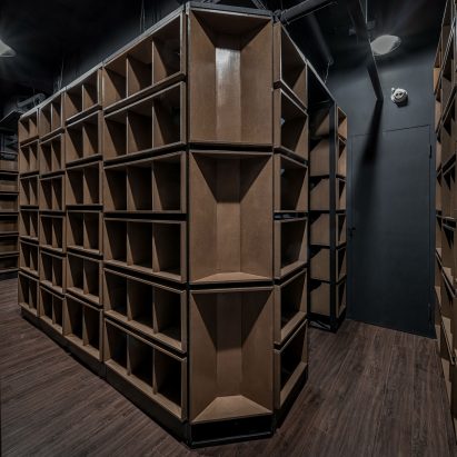 Yueyue Bookstore by Atelier Archmixing/ ZHUANG Shen, REN Hao, ZHU Jie, TANG Yu