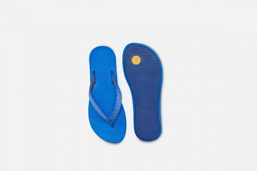 Flip flops with sugar cane soles from eco shoe brand Allbirds