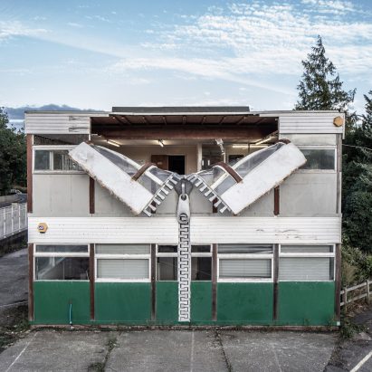 Alex Chinneck unzips the walls of a building in latest installation