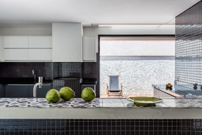 Alpha House by UABI