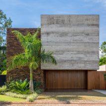 Alpha House by UABI