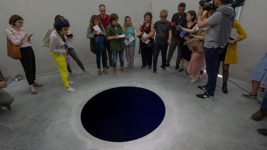 This week, a man fell into an Anish Kapoor artwork and Dezeen Awards shortlists were revealed