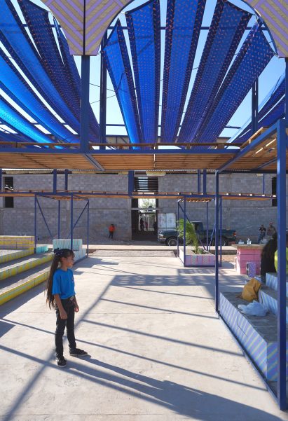 Arachi Taller del Desierto by Enorme Studio & ISAD