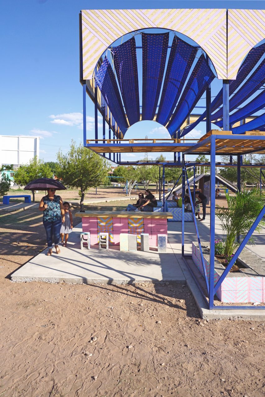 Arachi Taller del Desierto by Enorme Studio & ISAD