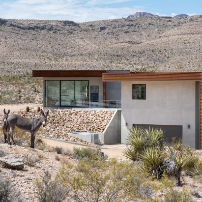 Arroyo House by Hoogland Architecture