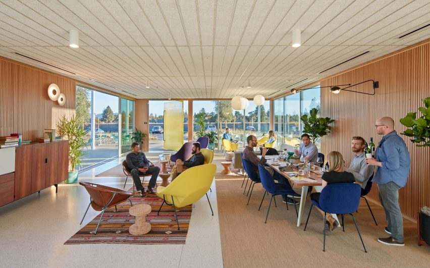 Ashes + Diamonds by Bestor Architecture