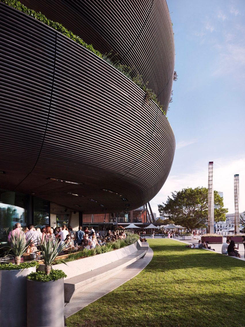 Barangaroo House by Collins and Turner