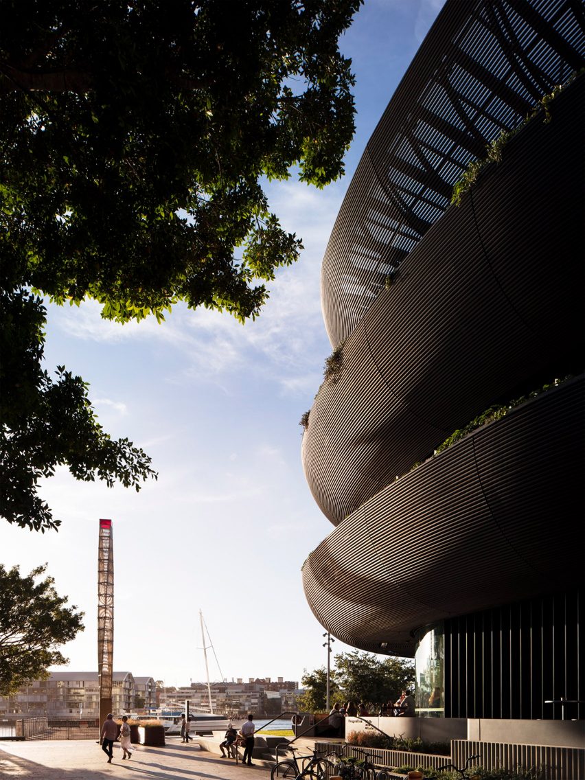 Barangaroo House by Collins and Turner