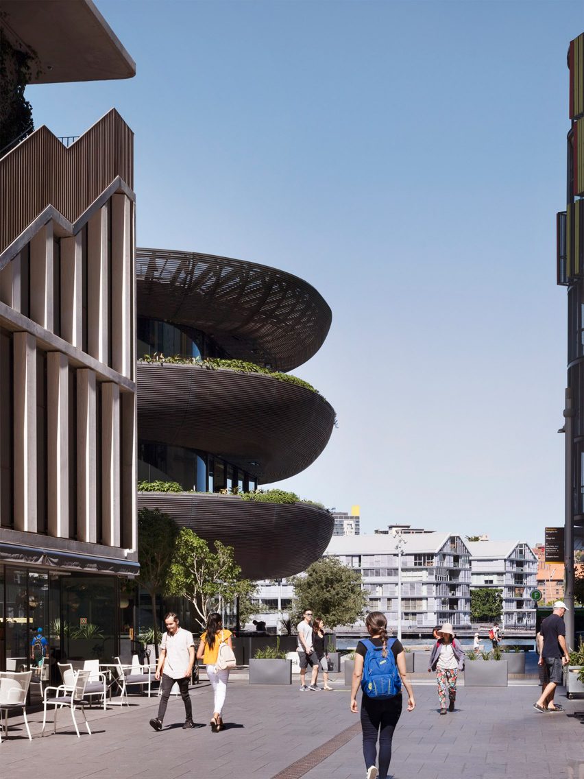 Barangaroo House by Collins and Turner