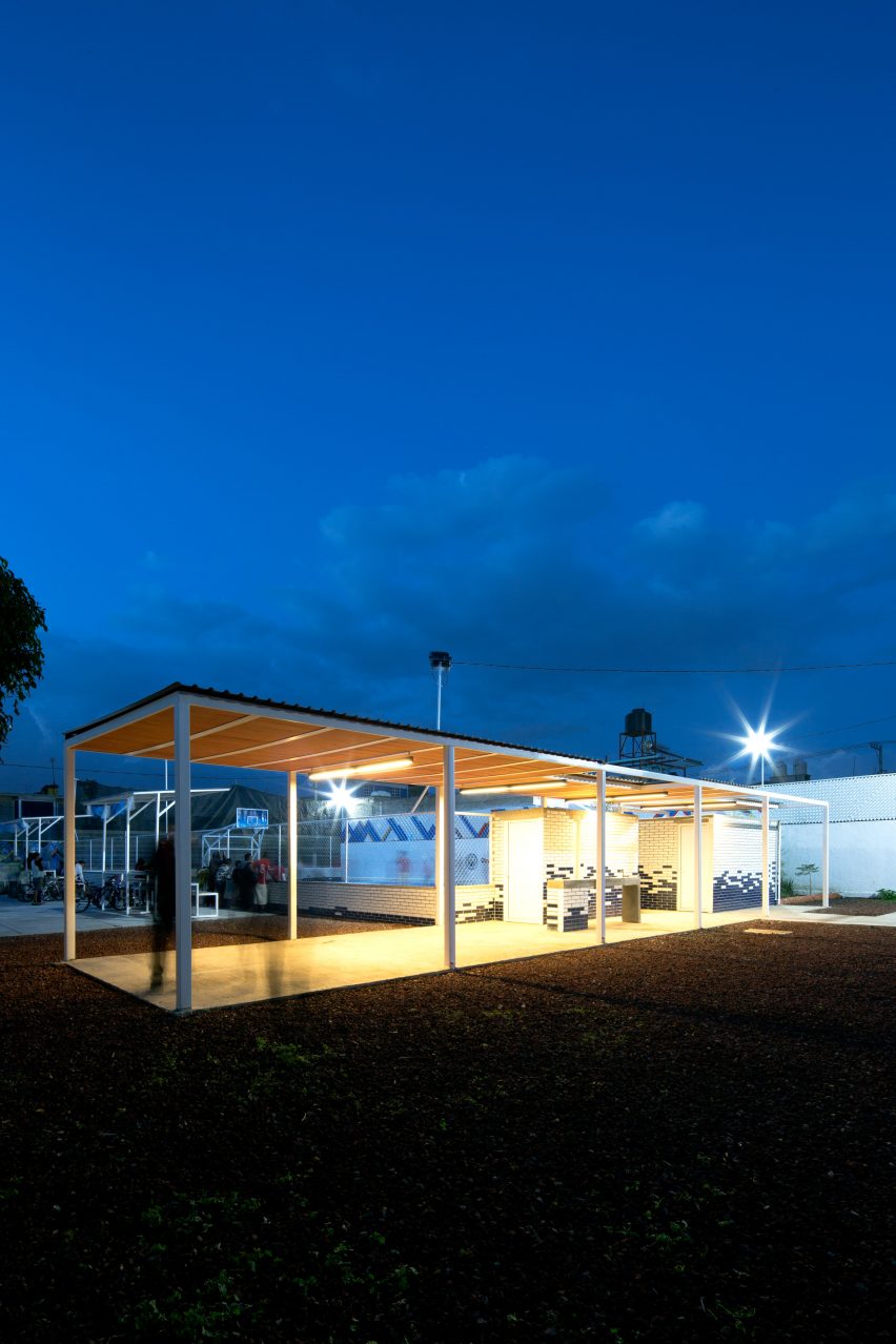 Cancha La Doce by All Arquitectura