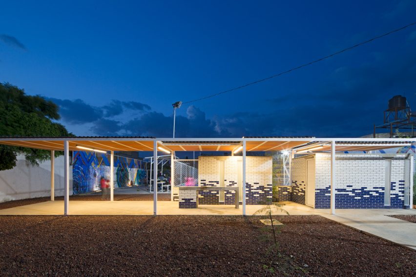Cancha La Doce by All Arquitectura