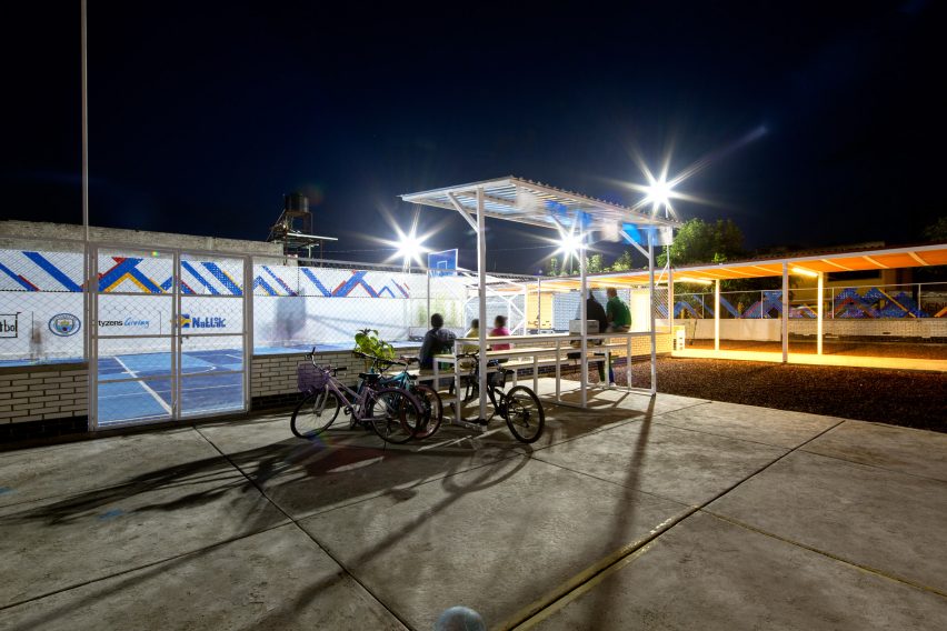 Cancha La Doce by All Arquitectura