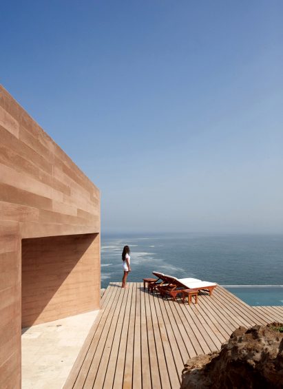 Casa C3 by Barclay & Crousse