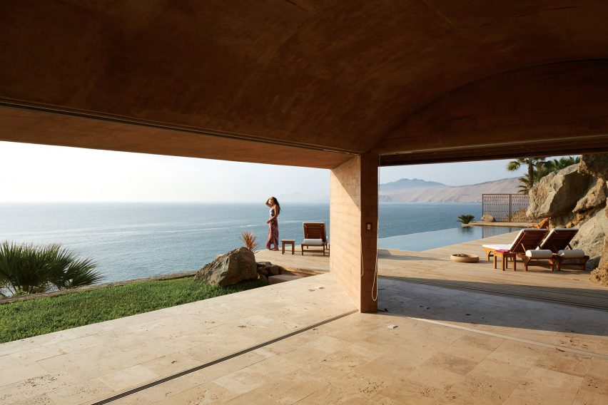 Casa C3 by Barclay & Crousse