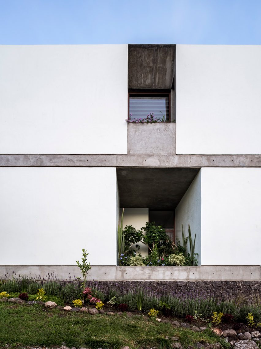 Casa Maguey by Intersticial Arquitectura