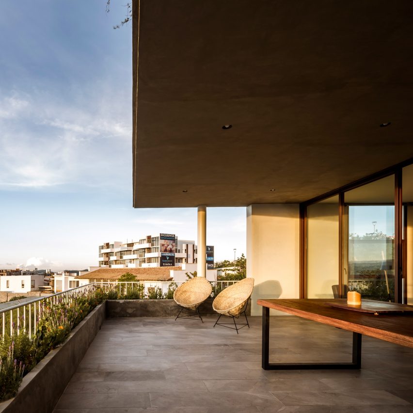 Casa Maguey by Intersticial Arquitectura