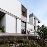 Casa Maguey by Intersticial Arquitectura