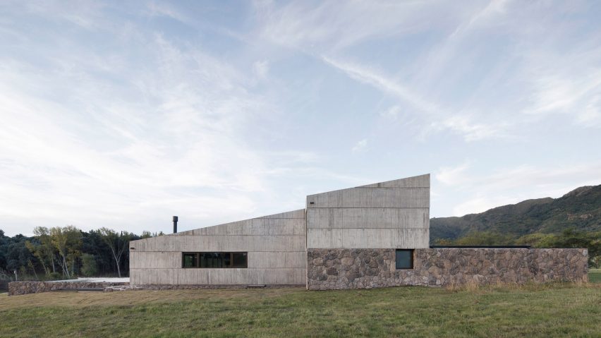 Casa MM by Alarcia Ferrer Arquitectos