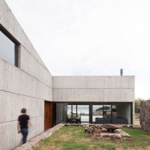Casa MM by Alarcia Ferrer Arquitectos