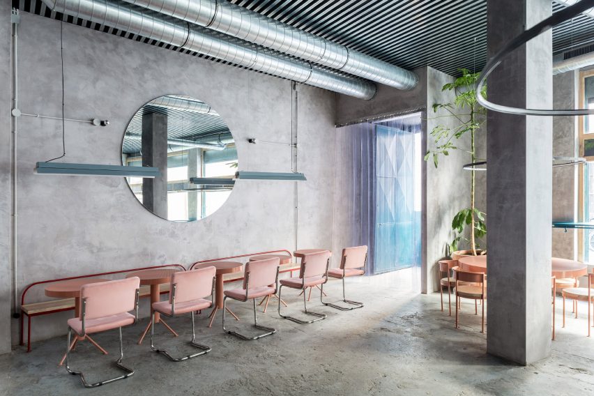 Casa Plata by Lucas y Hernández-Gil