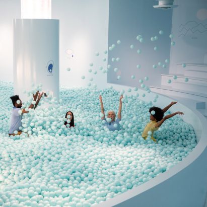 Latest Dezeen Weekly features an Instagram-friendly ball pit and Dezeen Awards shortlists