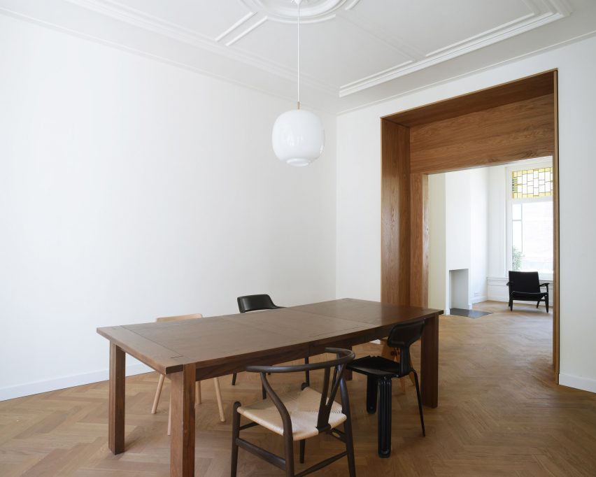 Corner House by Unknown Architects