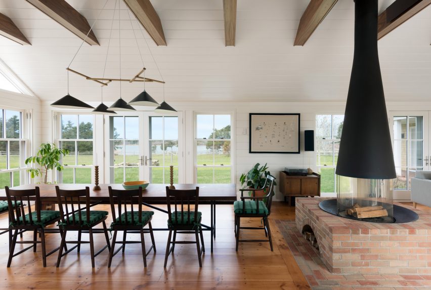 Cove House by Maryann Thompson Architects