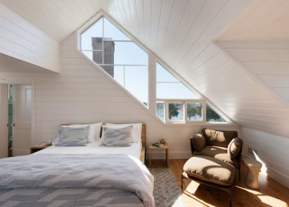 Cove House by Maryann Thompson Architects