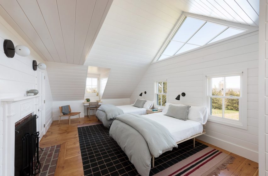 Cove House by Maryann Thompson Architects