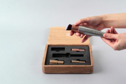 Taecheon Kim's modular makeup brush is designed for men