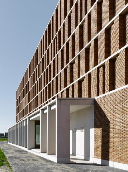Delft city archive by Office Winhov and Gottlieb Paludan Architects
