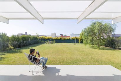 House in El Maitén by Bernardo Rosello Arquitectura