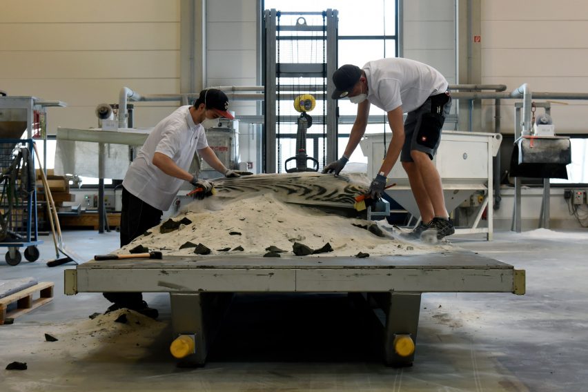 ETH Zurich makes lighter concrete ceiling using 3D sand-printing