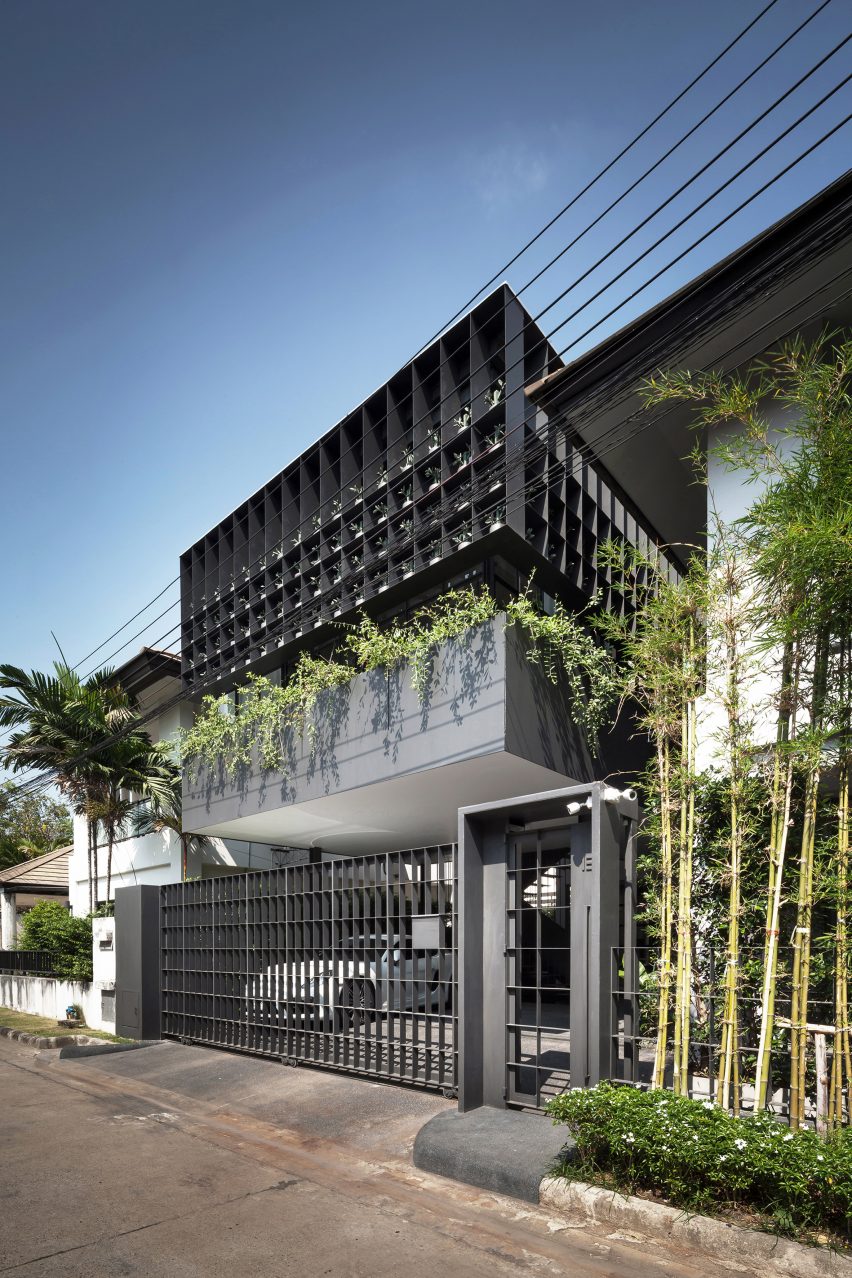 Flower Cage House by Anonym Studio