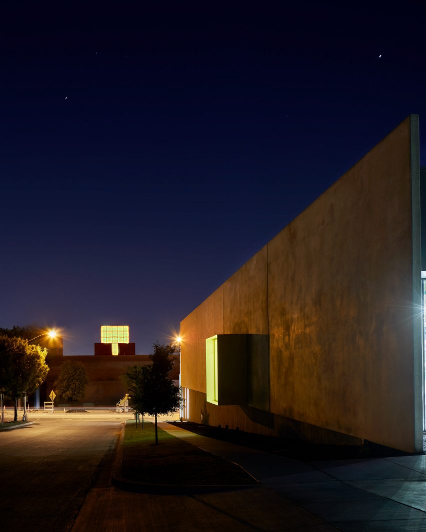 Fort Worth Camera Studios by Ibañez Shaw Architecture