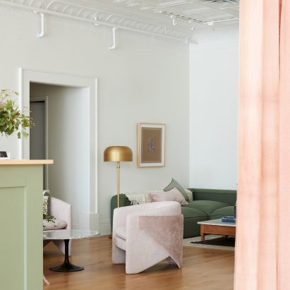Foyer in Cleveland by Beauty Shoppe
