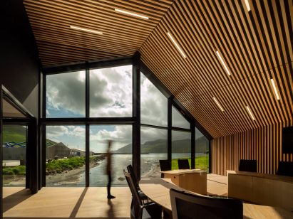 Eysturkommuna Town Hall by Henning Larsen