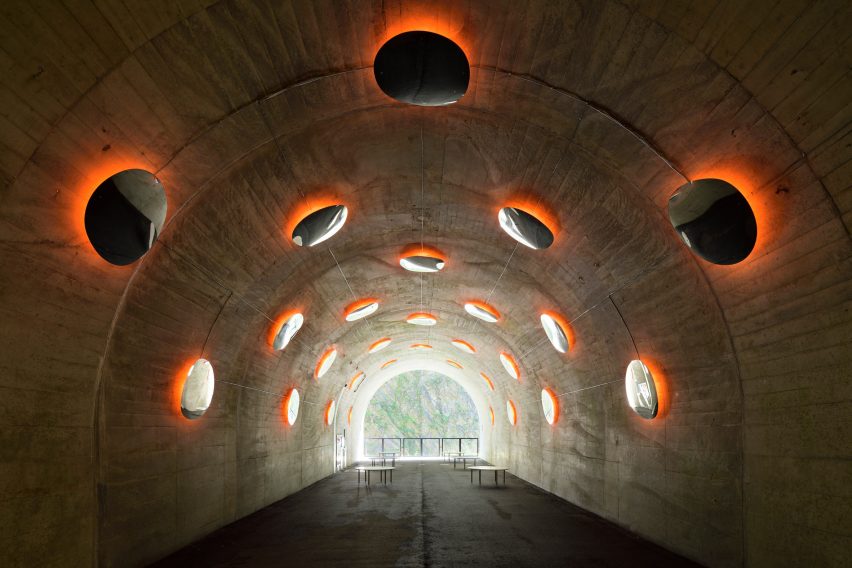 MAD transforms Kiyotsu Gorge Tunnel with mirrors, water and a spa