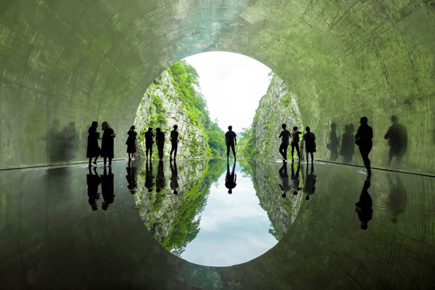 MAD transforms Kiyotsu Gorge Tunnel with mirrors, water and a spa