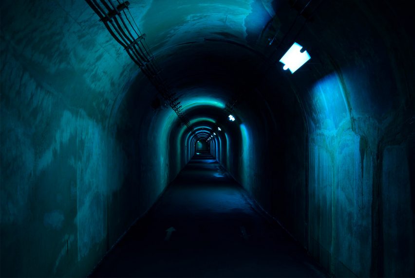 MAD transforms Kiyotsu Gorge Tunnel with mirrors, water and a spa
