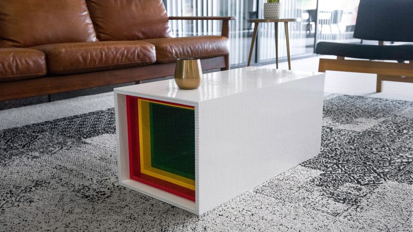 Lego Table by Yusong Zhang